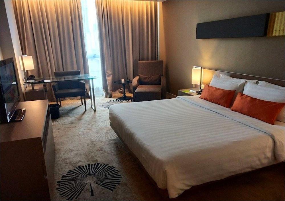 The Premiere Hotel Pekanbaru Dış mekan fotoğraf